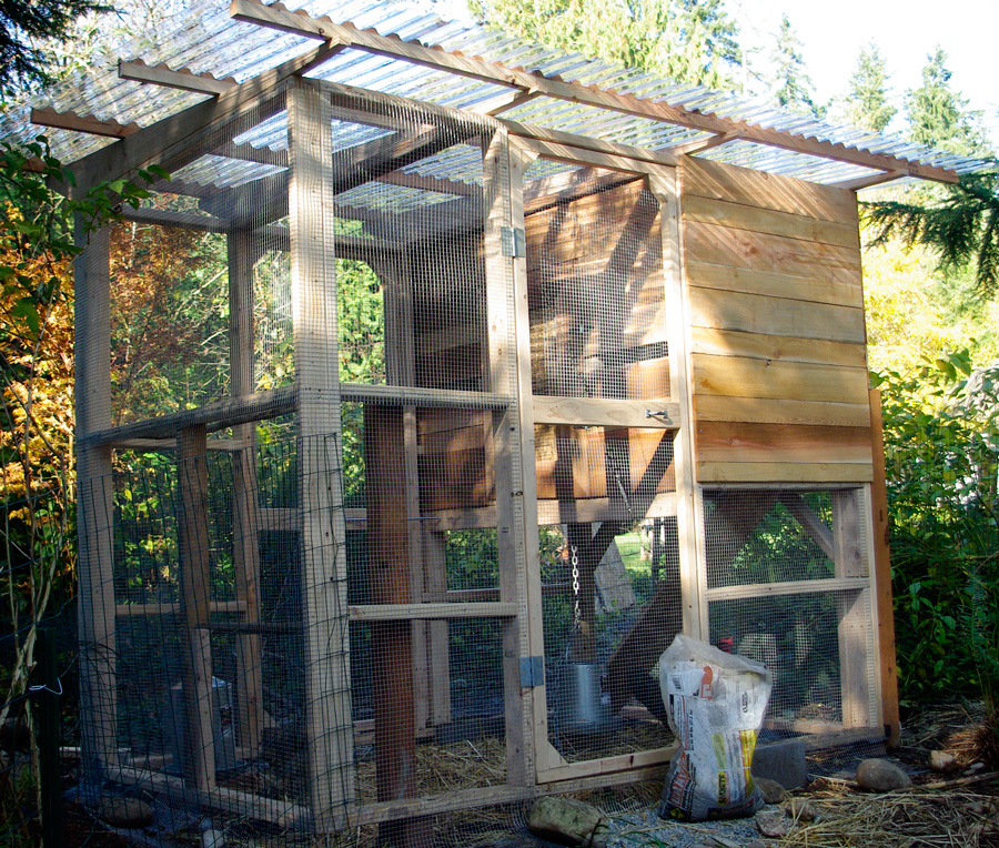 Make It Your Own “Krewe of Coops” Virtual Chicken Coop Tour No. 8 — A