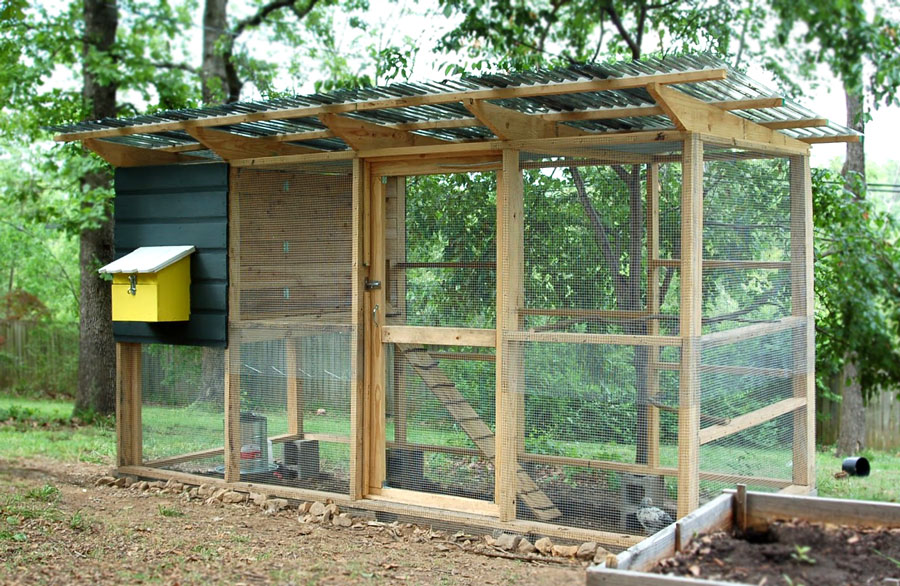 “Krewe of Coops” Virtual Chicken Coop Tour No. 10 Six Garden Coops